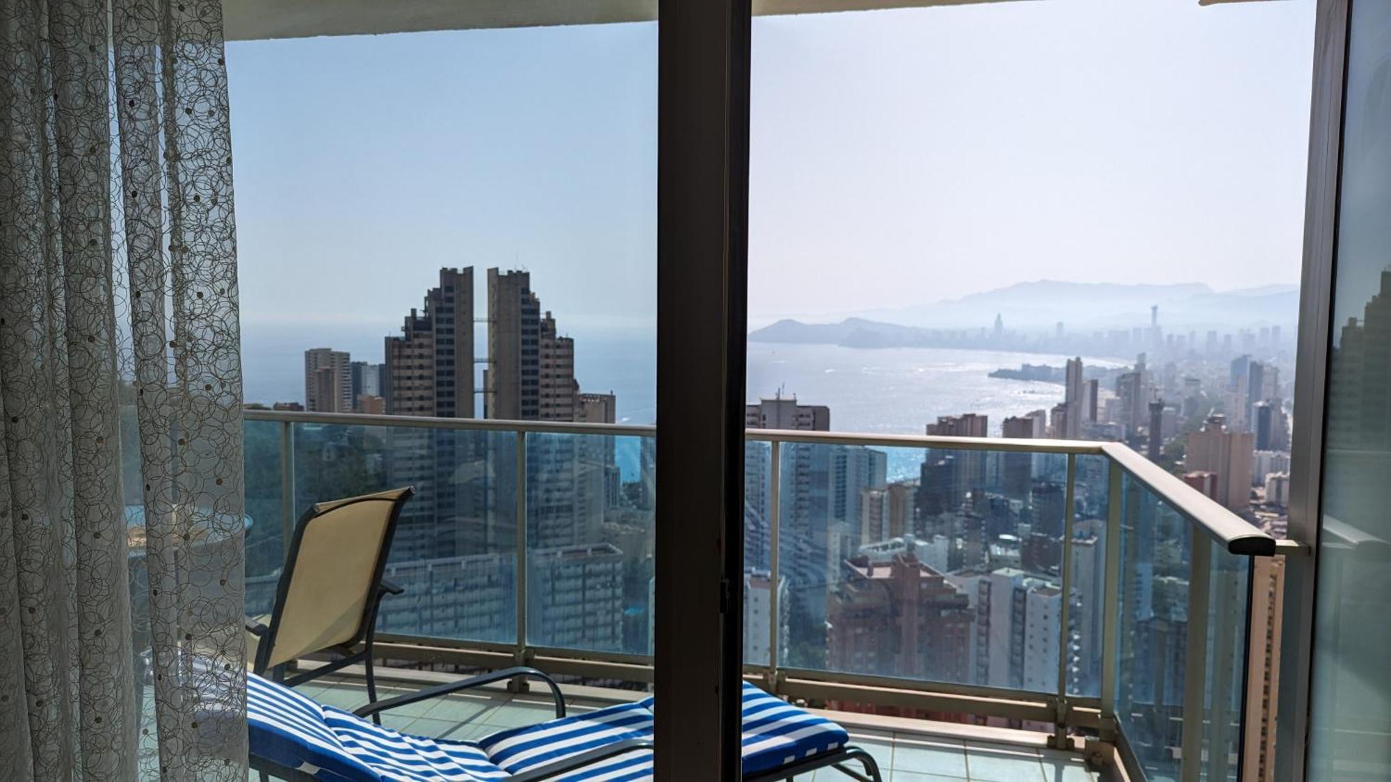Torre Lugano Sea View Apartment Бенидорм Экстерьер фото